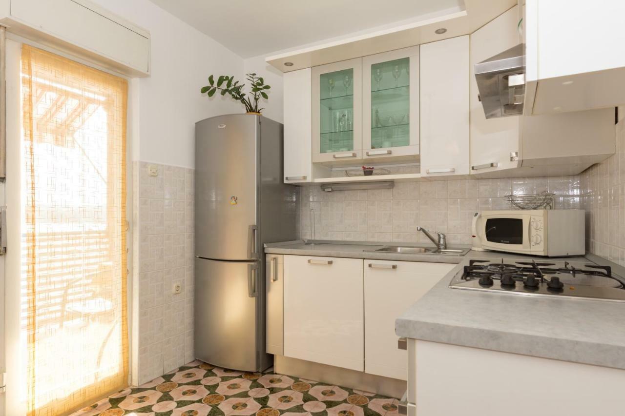 Apartments Pericic Подстрана Екстер'єр фото