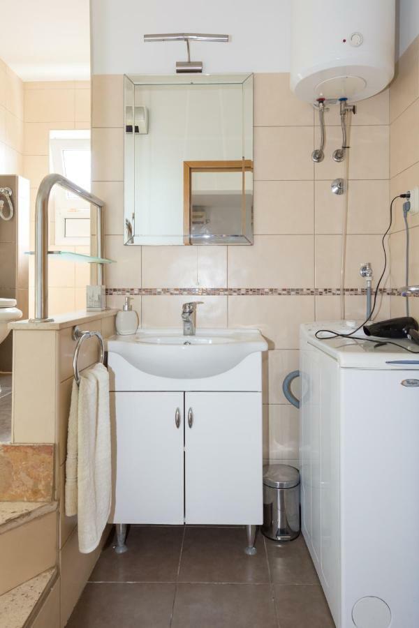 Apartments Pericic Подстрана Екстер'єр фото