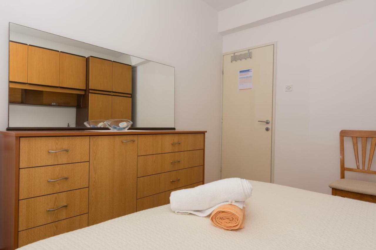 Apartments Pericic Подстрана Екстер'єр фото