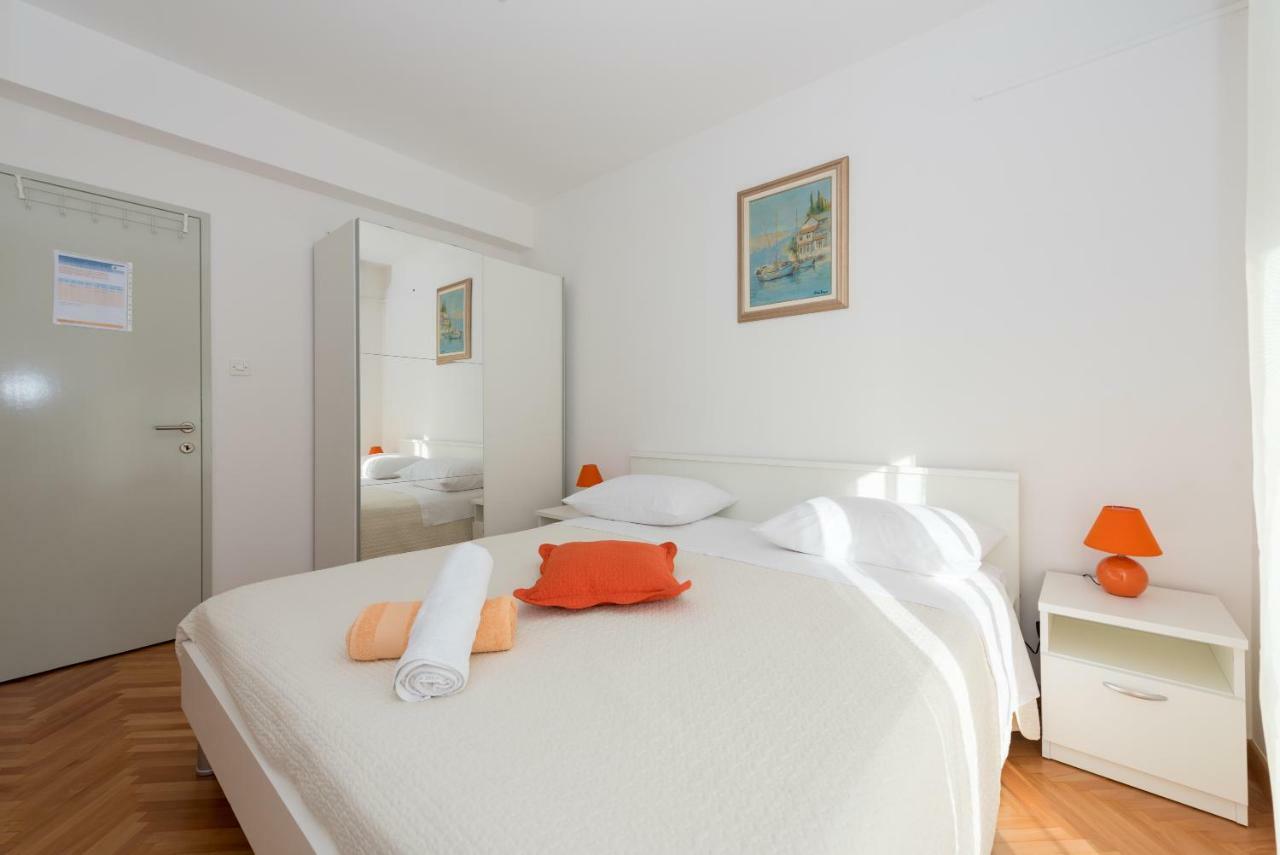Apartments Pericic Подстрана Екстер'єр фото