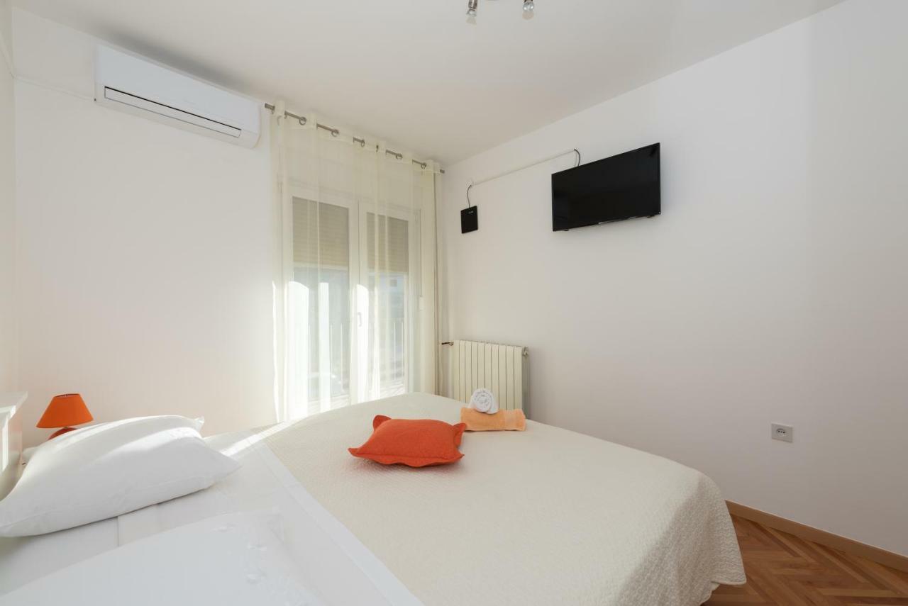 Apartments Pericic Подстрана Екстер'єр фото