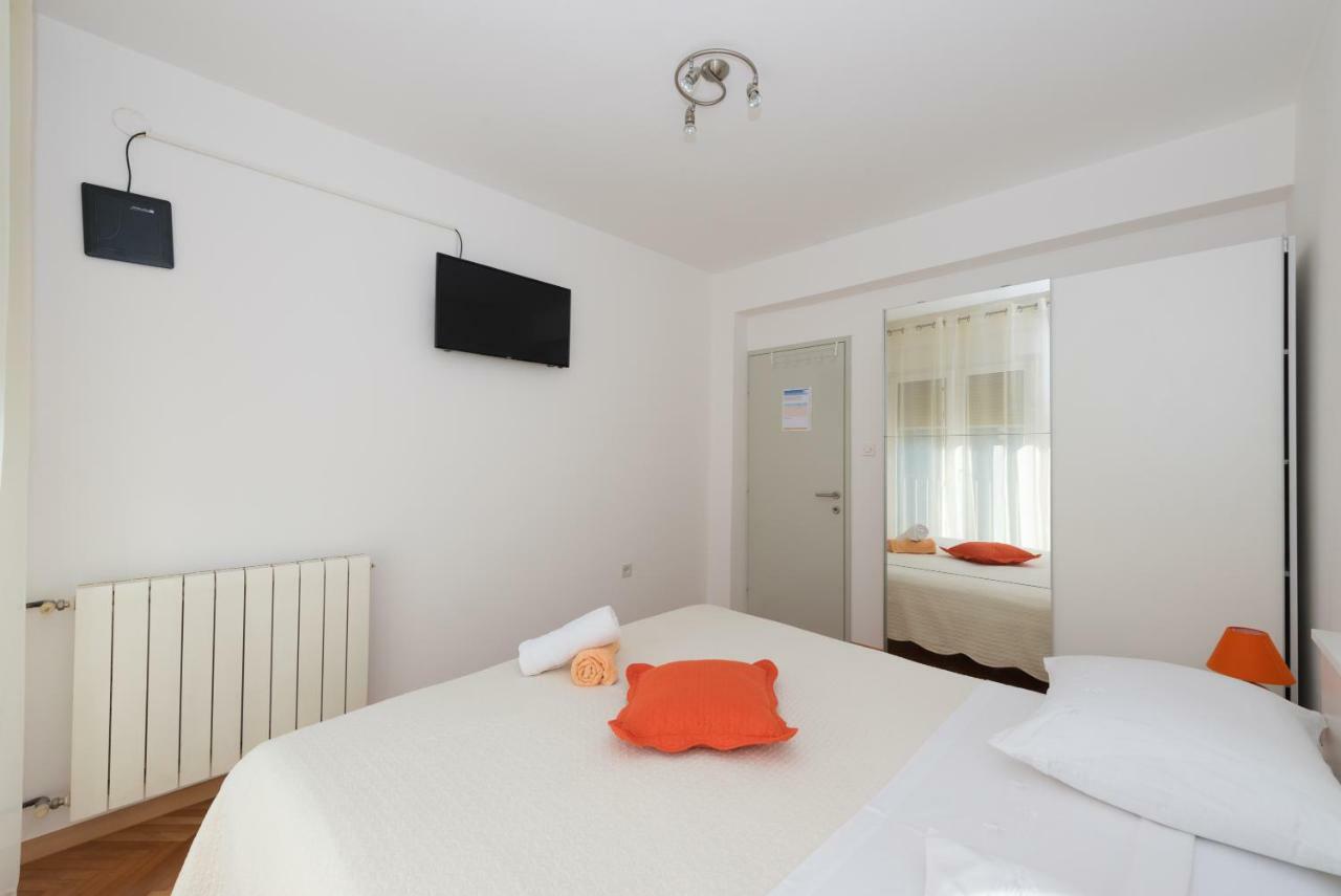 Apartments Pericic Подстрана Екстер'єр фото